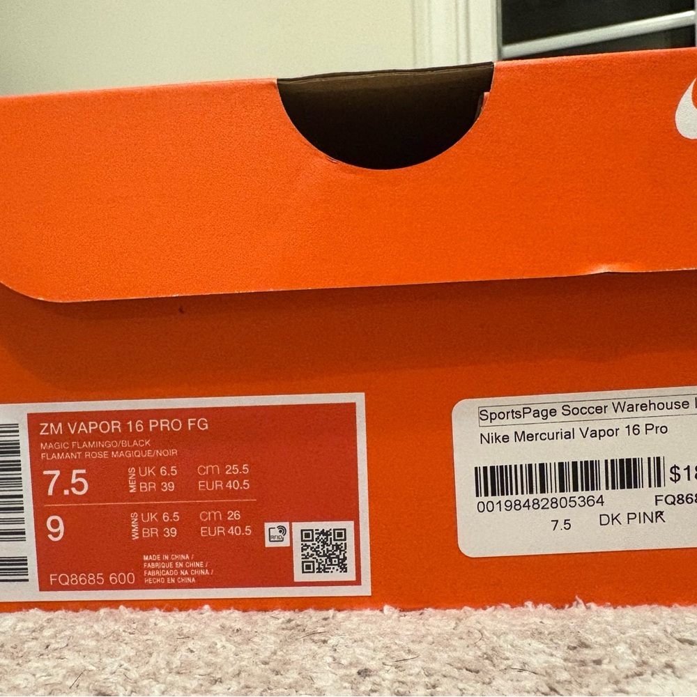 Nike ZM Vapor 16 Pro FG in Orange and Black